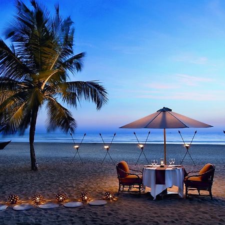 Ocean Waves Sun Baga Hotel Exterior photo